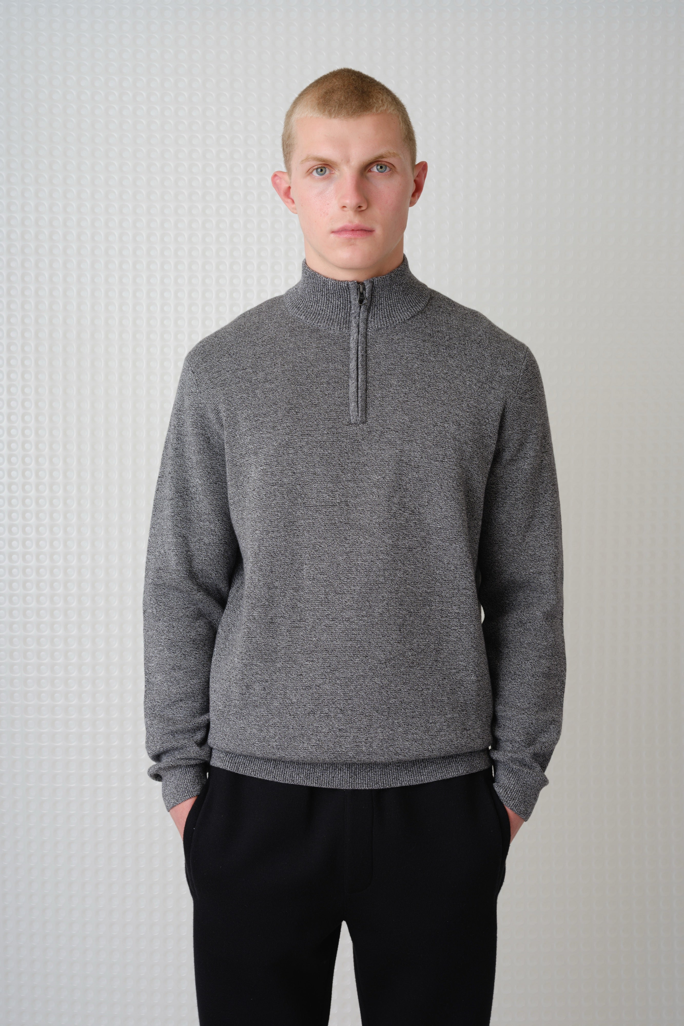 Arlon - Quarter Zip - Light Grey
