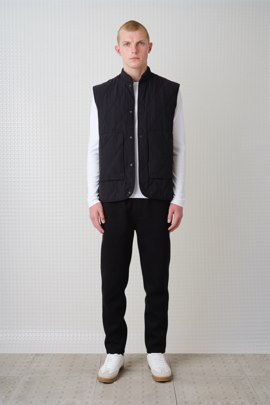 Dalvik - Wadded Gilet - Black