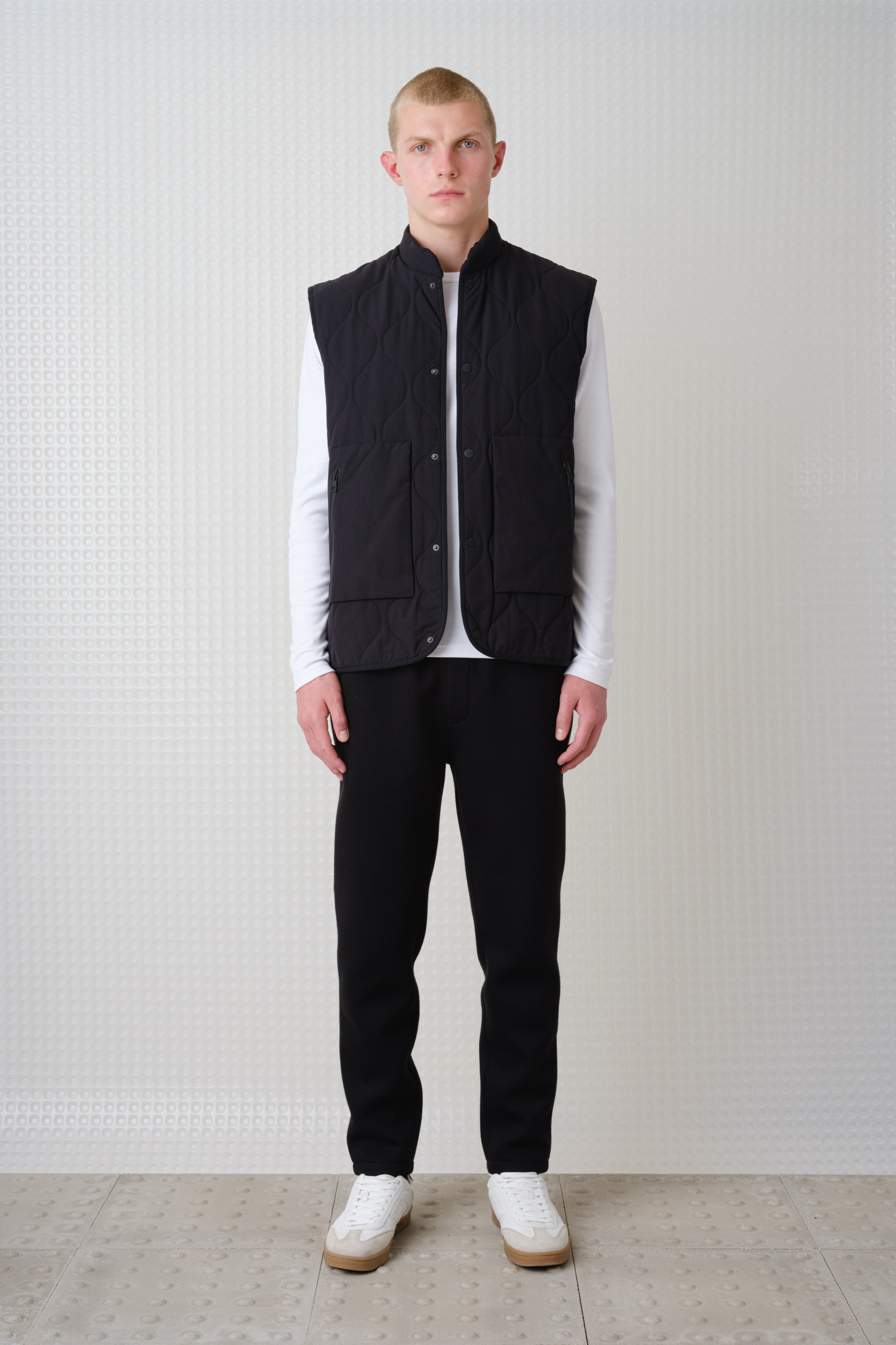 Dalvik - Wadded Gilet - Black