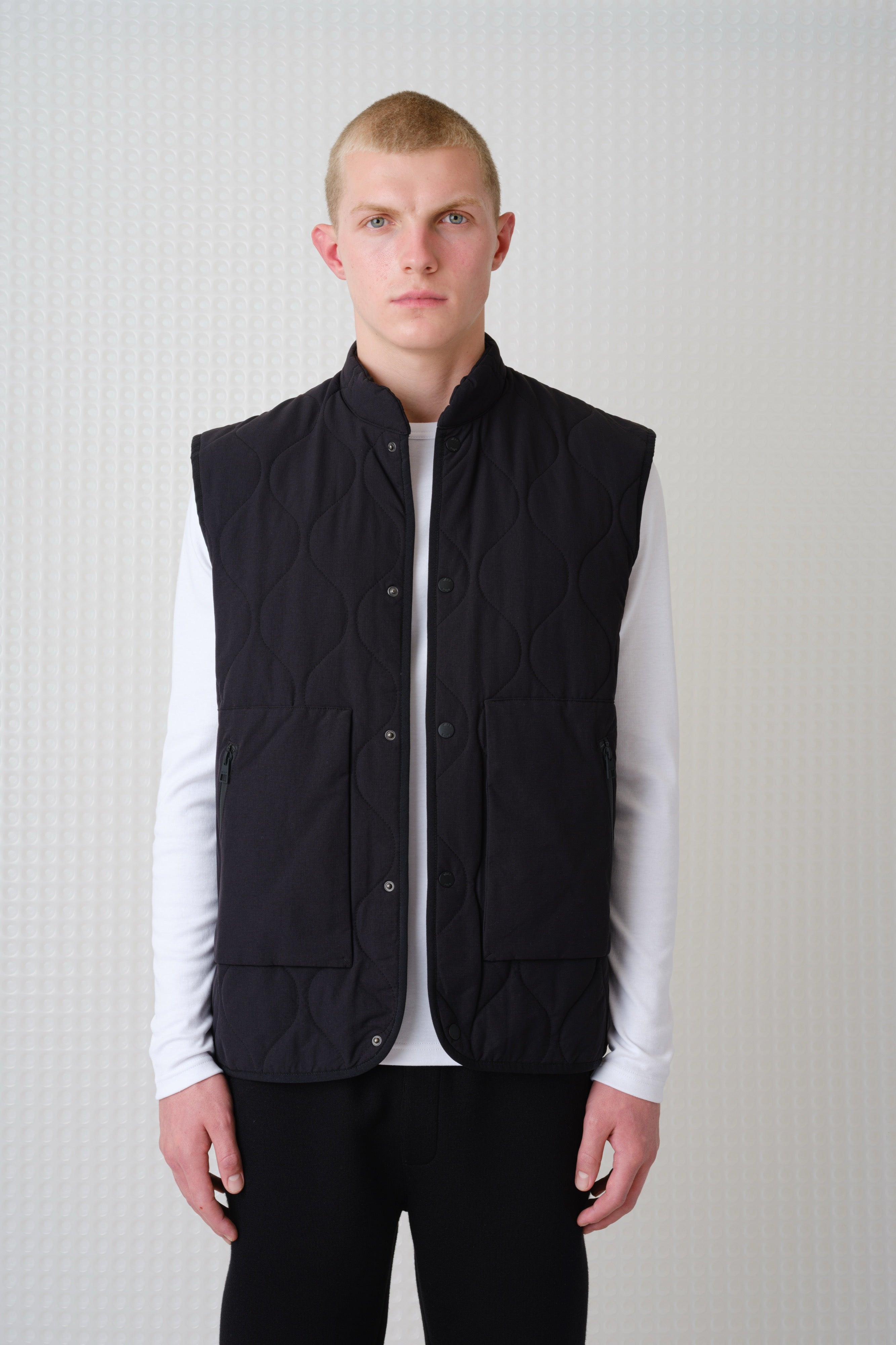Dalvik - Wadded Gilet - Black
