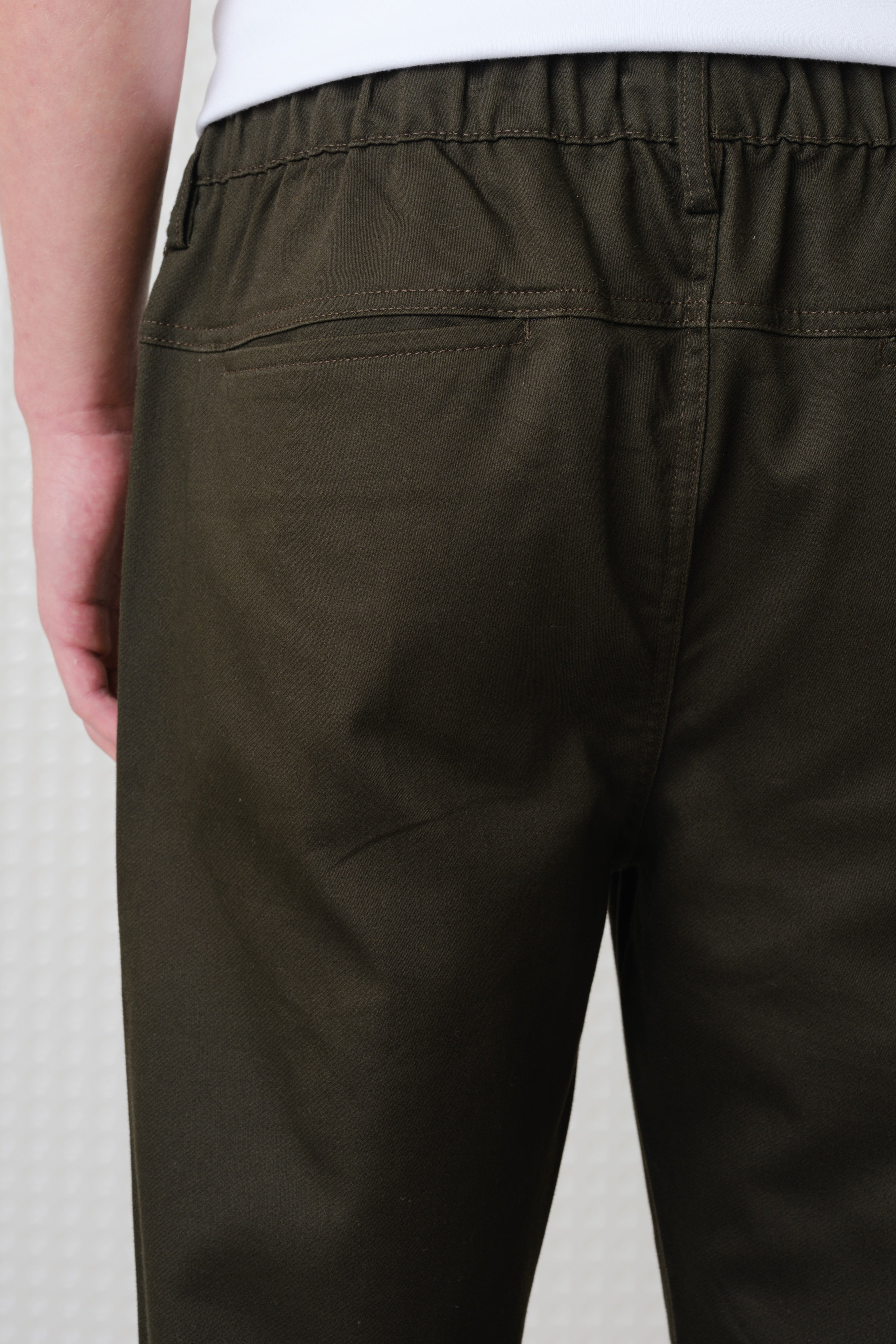 Elsted - Tech Nylon Jogger - Khaki