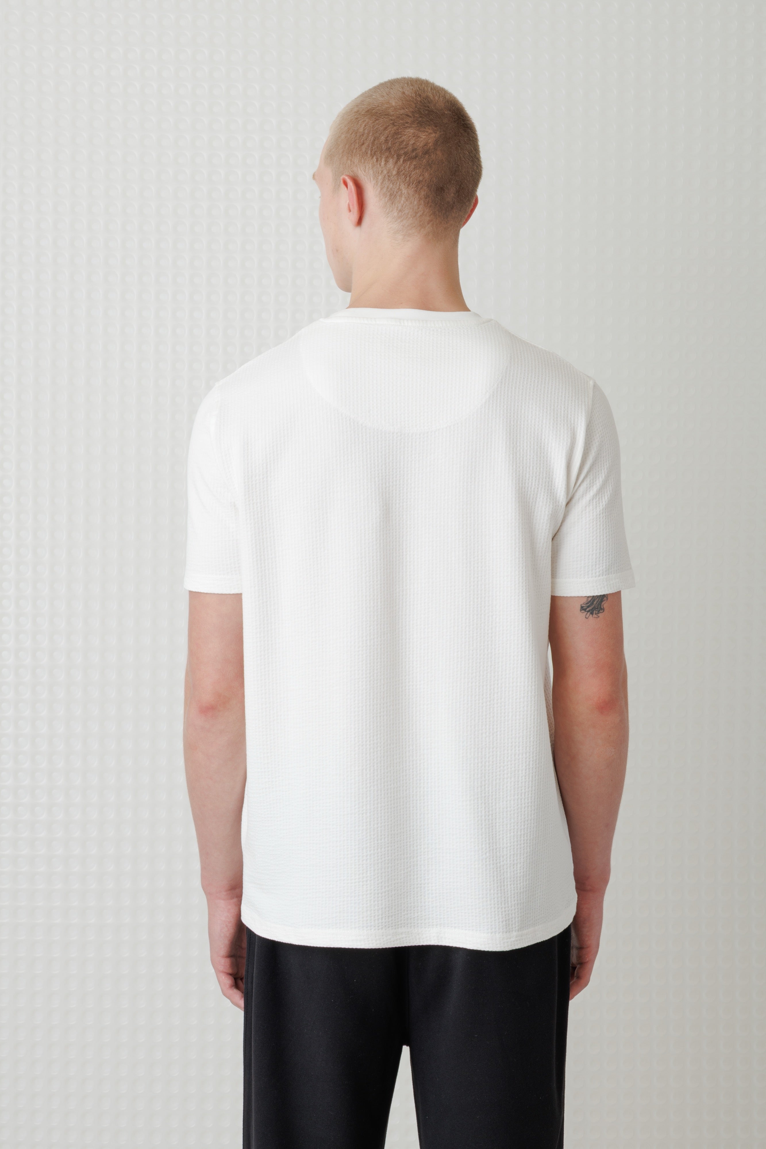 Full - Seersucker Tee - White