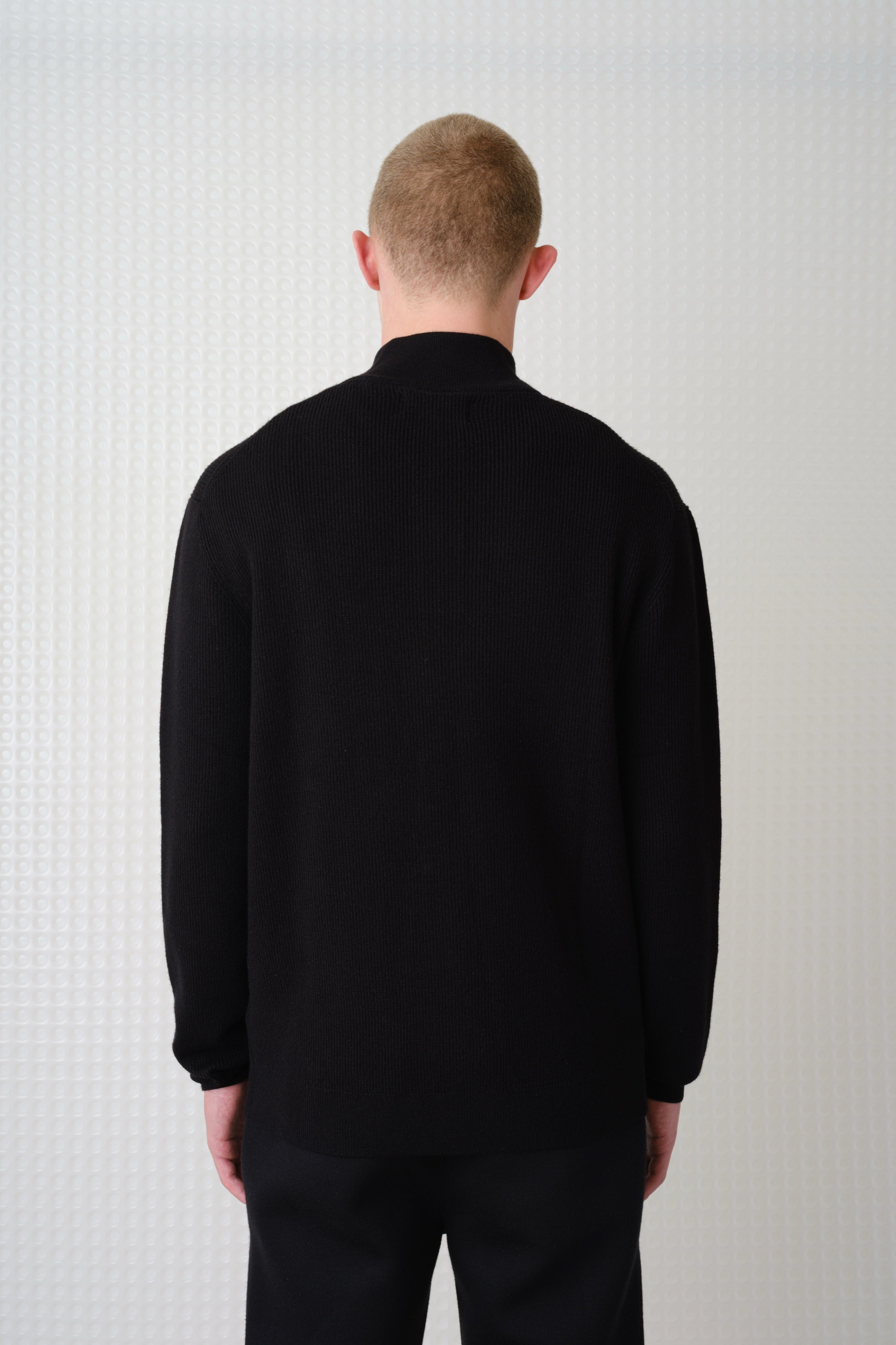 Hadston - Quarter Zip - Black