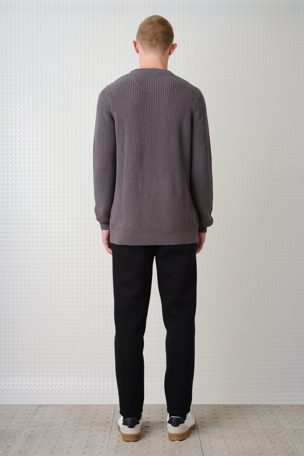 Herning - Crew Neck Knit - Charcoal