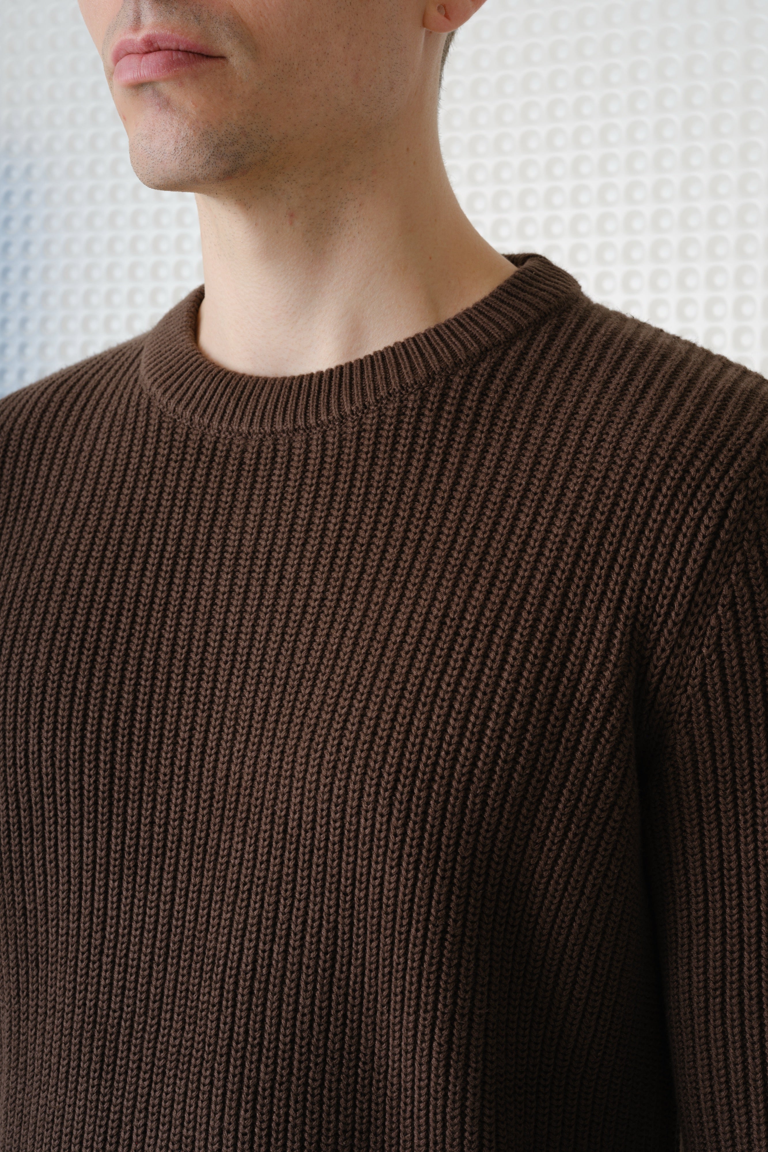 Herning - Crew Neck Knit - Dark Chocolate