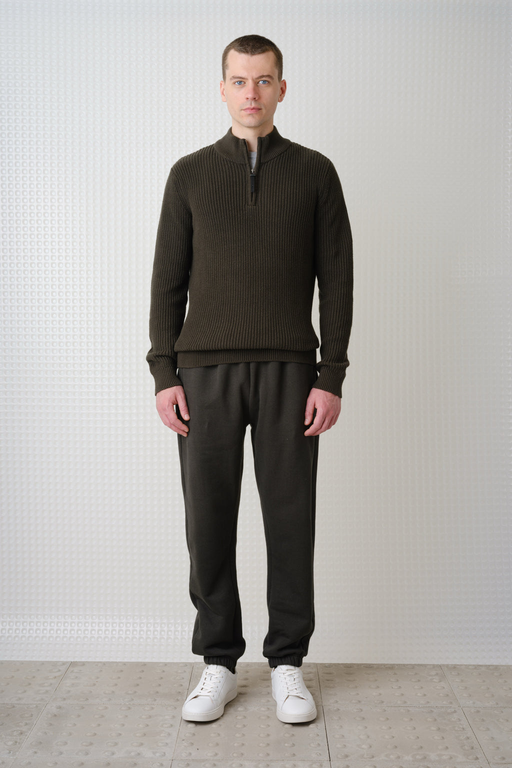 Herning - Quarter Zip Knit - Dark Olive