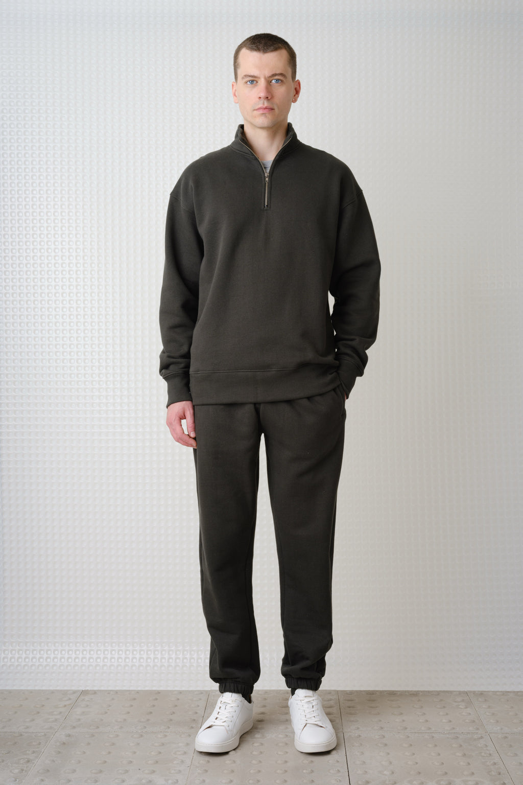 Miller - Brush Back Quarter-Zip - Dark Olive