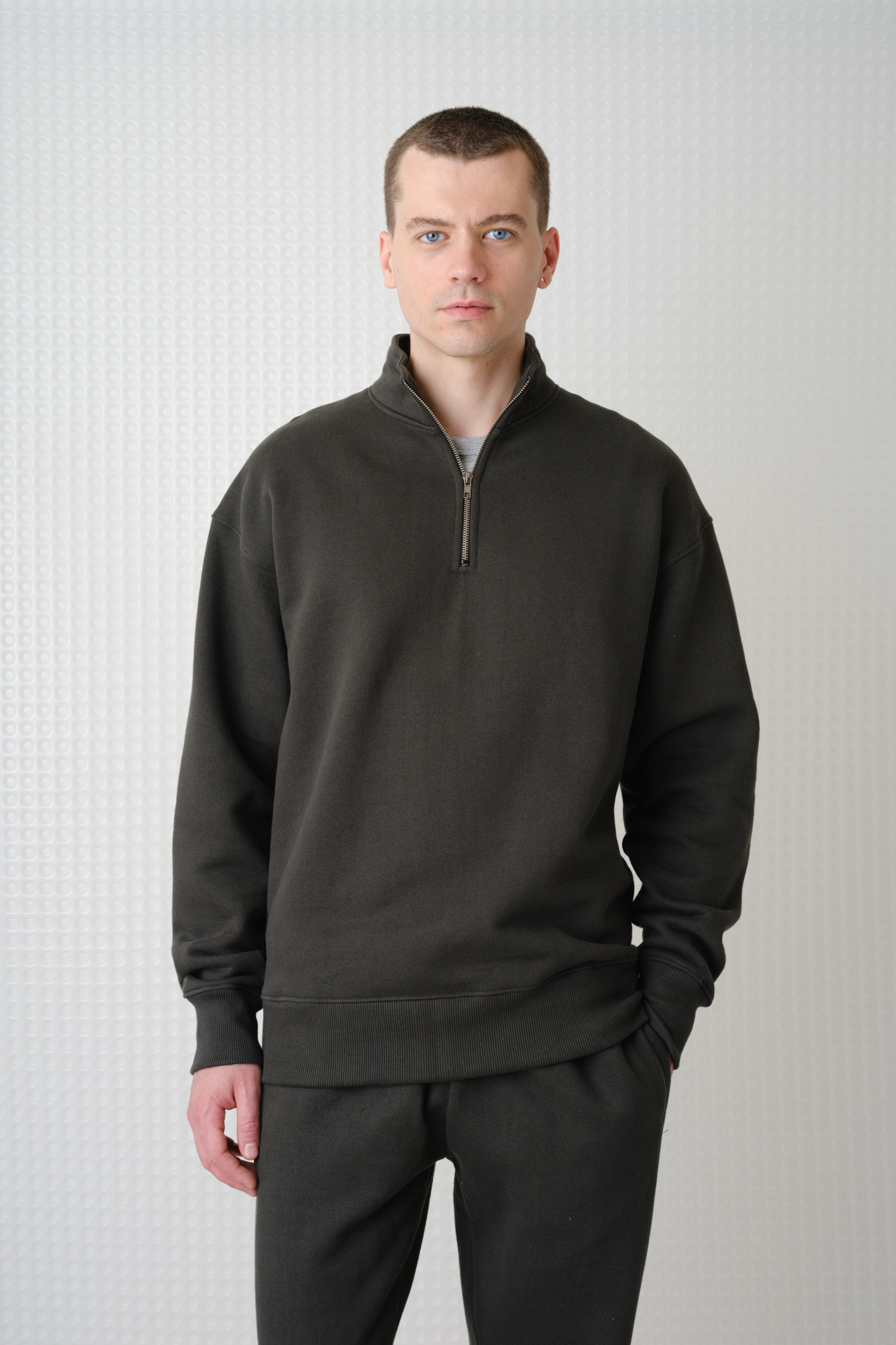 Miller - Brush Back Quarter-Zip - Dark Olive