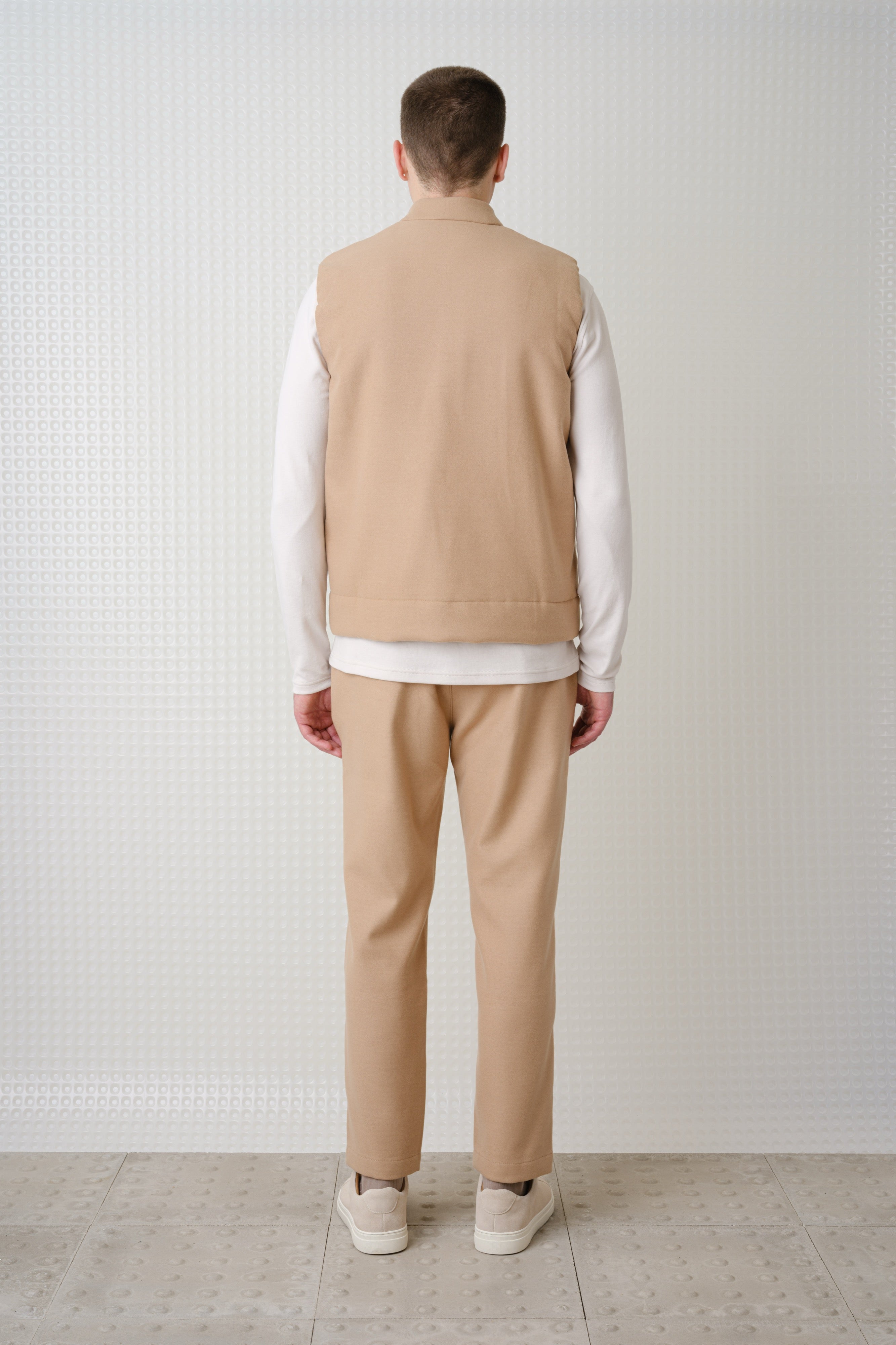 Mount - Wadded Gilet - Camel