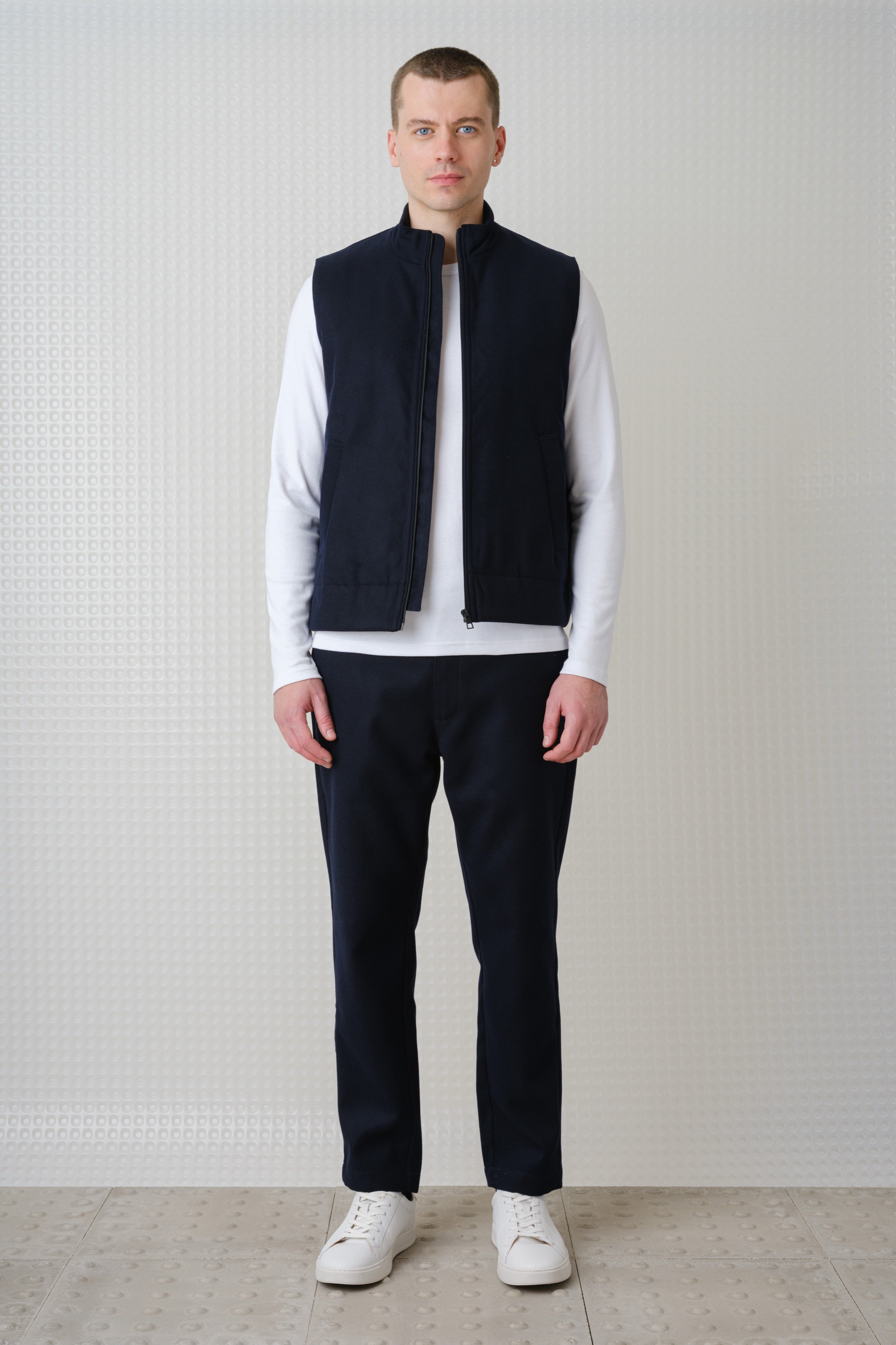 Mount - Wadded Gilet - Navy