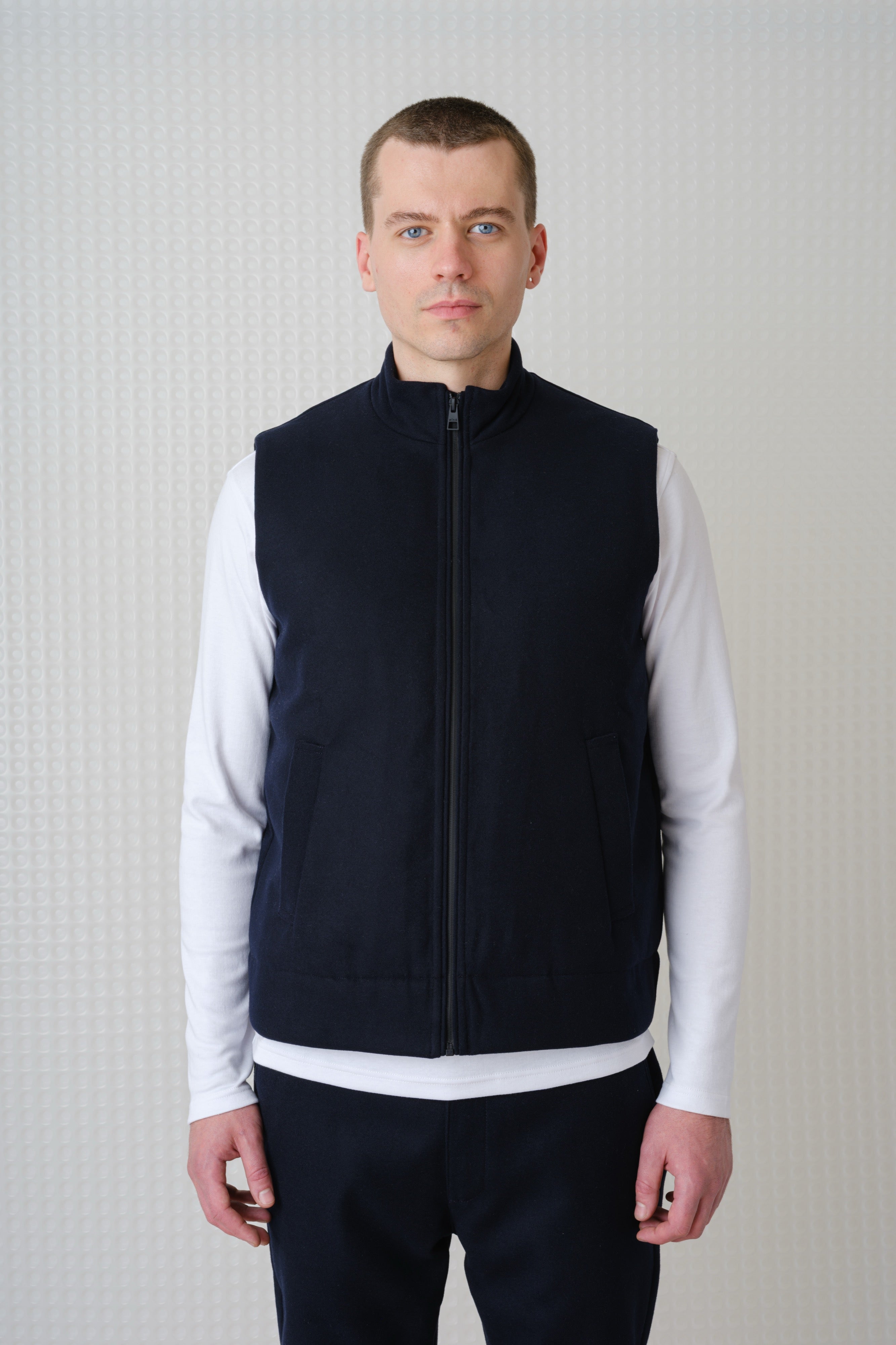 Mount - Wadded Gilet - Navy