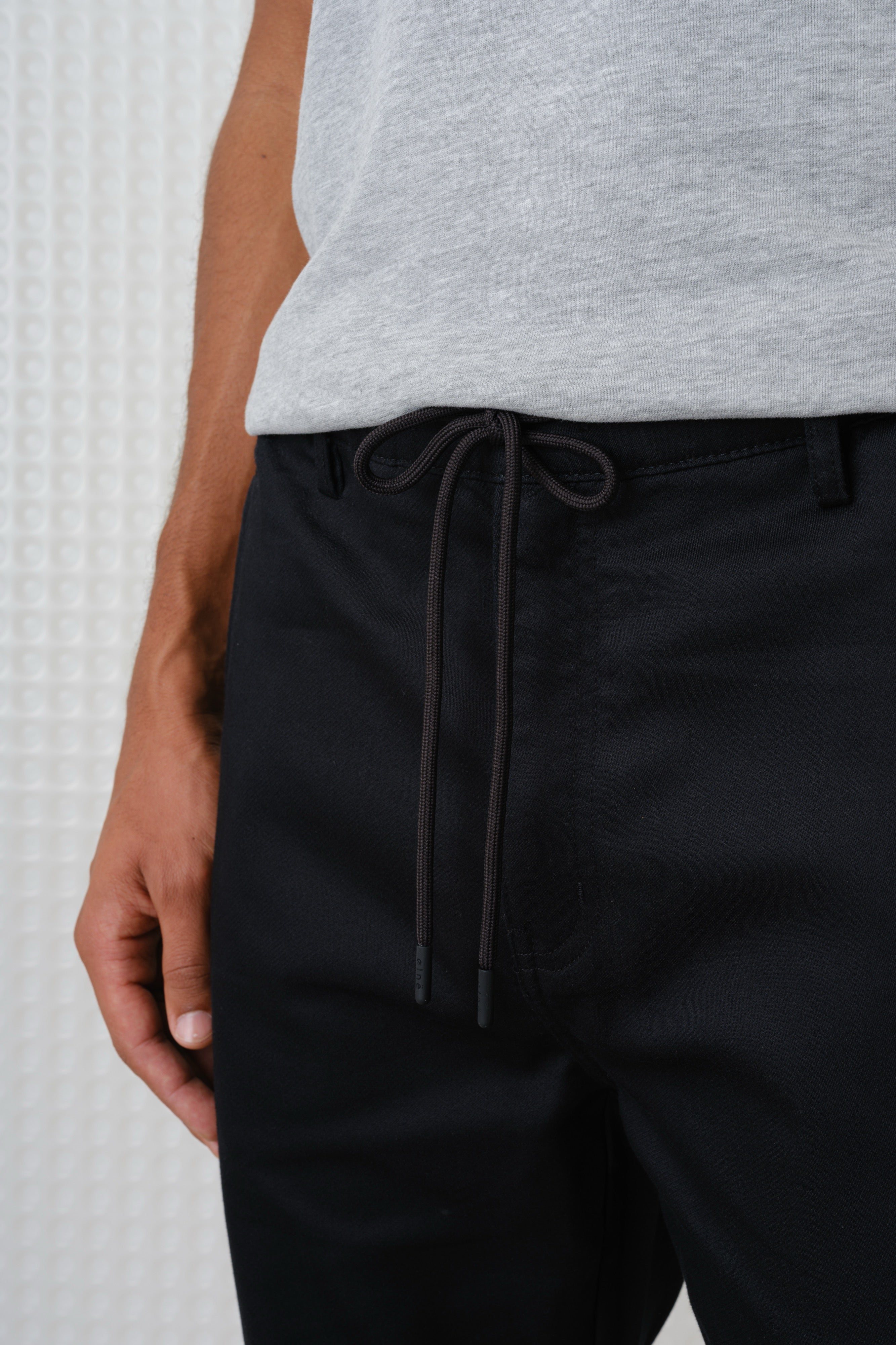 Ross - Tech Nylon Jacket - Black