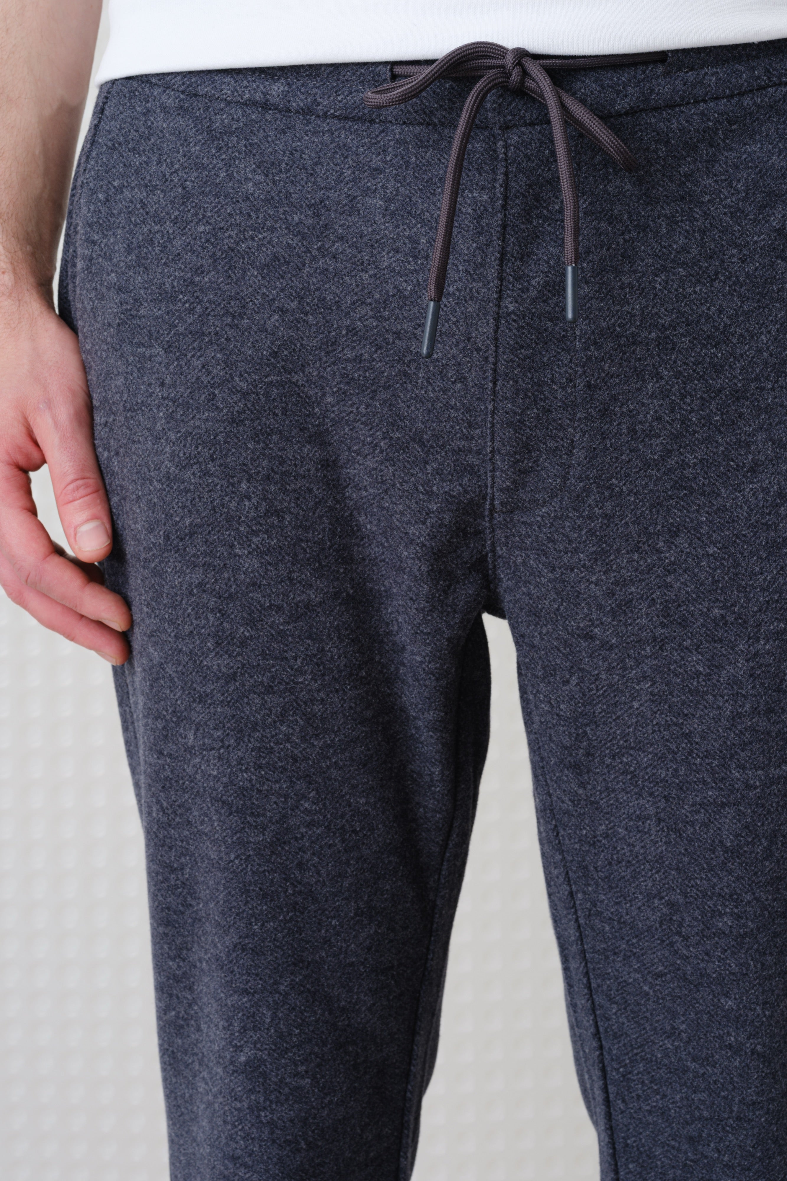 Ryan - Herringbone Jersey Trouser - Charcoal