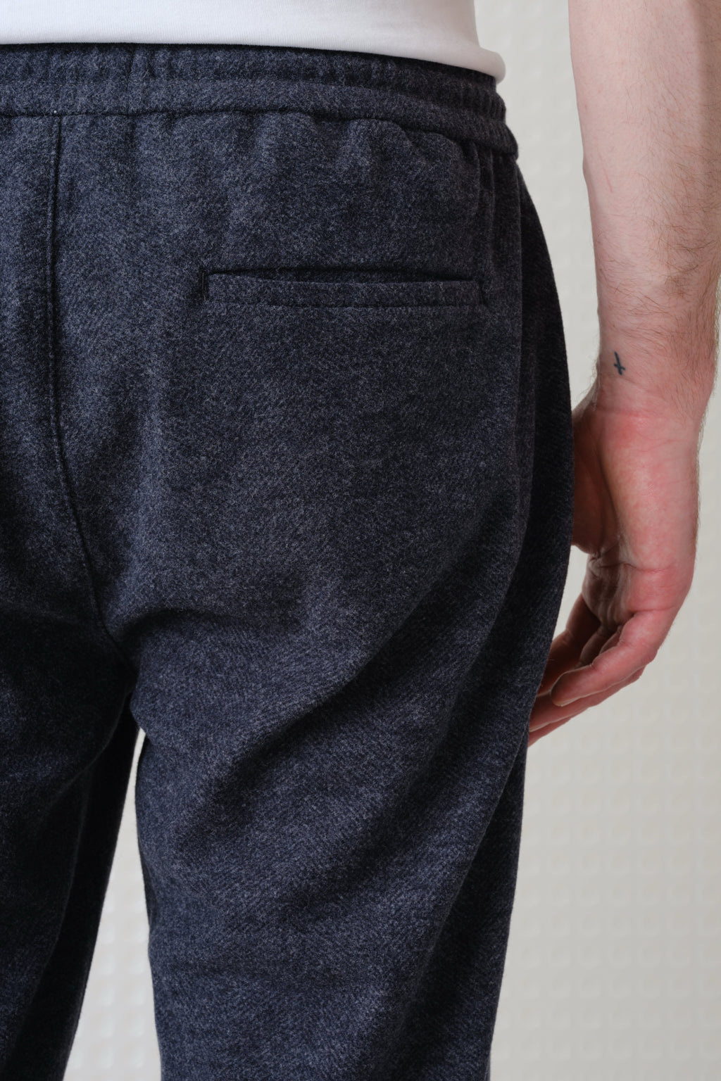 Ryan - Herringbone Jersey Trouser - Charcoal