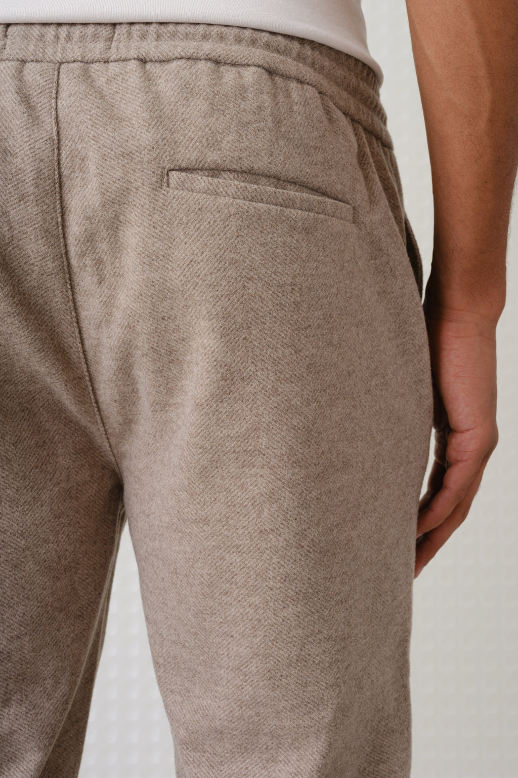 Ryan - Herringbone Jersey Trouser - Mushroom