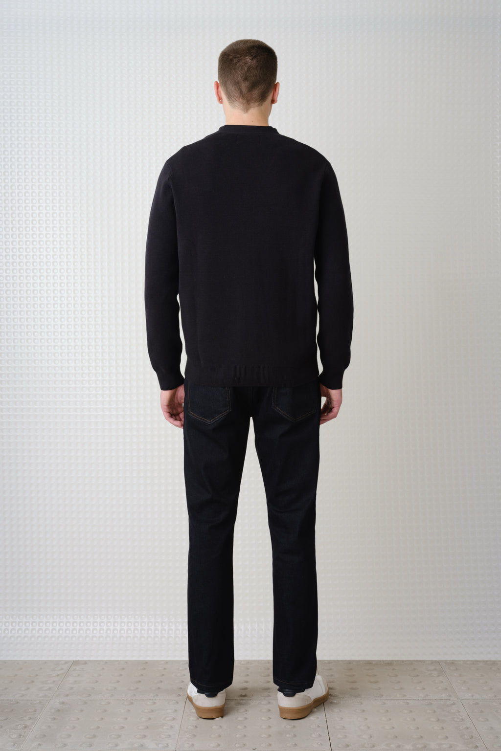 Skall - High Break Cardigan - Black