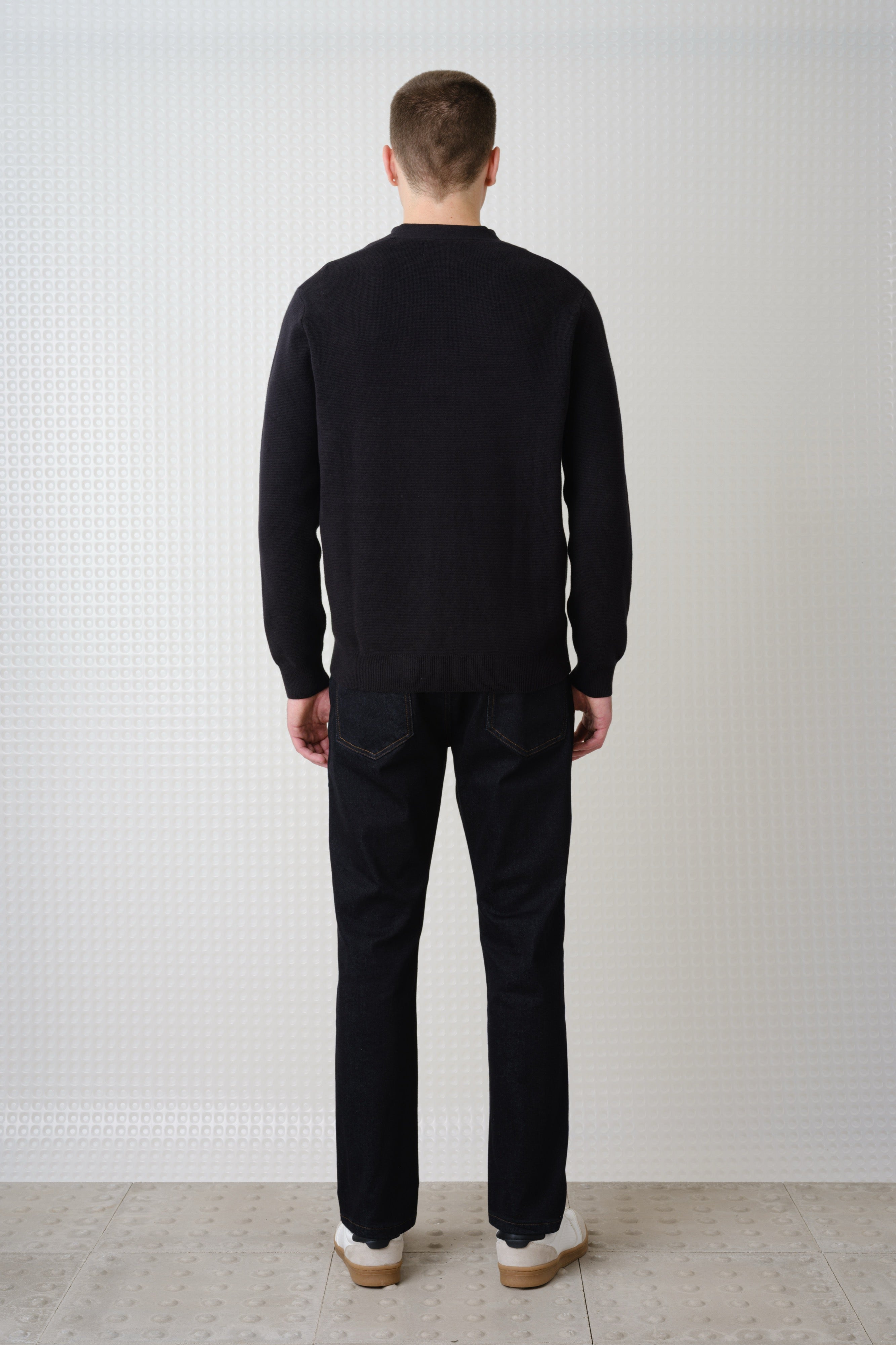 Skall - High Break Cardigan - Black