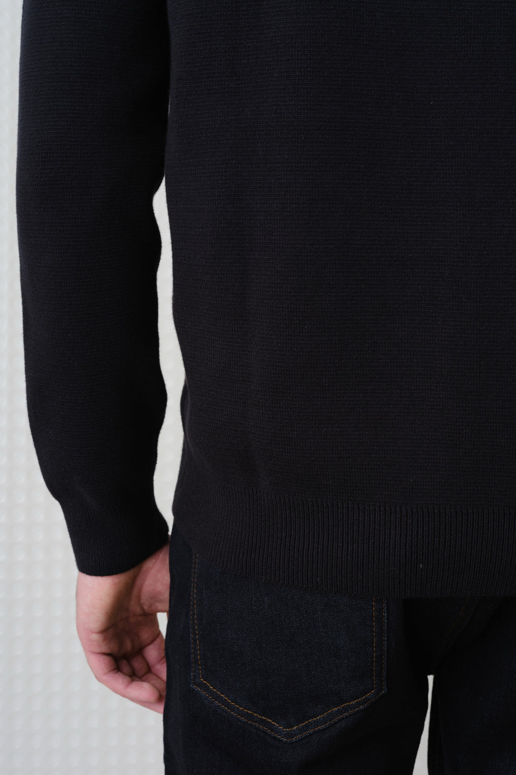 Skall - High Break Cardigan - Black