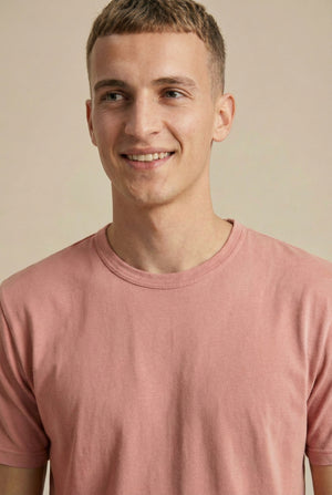 Lars Short Sleeve T-Shirt - Dusty Pink