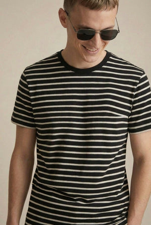 Olsen T-Shirt - Washed Black / Ecru